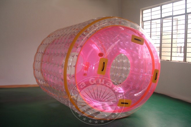 湛江粉色系充气水上滚筒